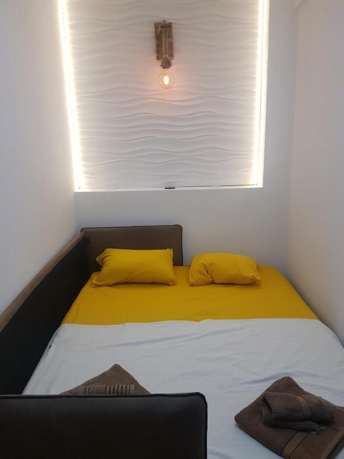 Perea 5 Star Daire Peraía Dış mekan fotoğraf